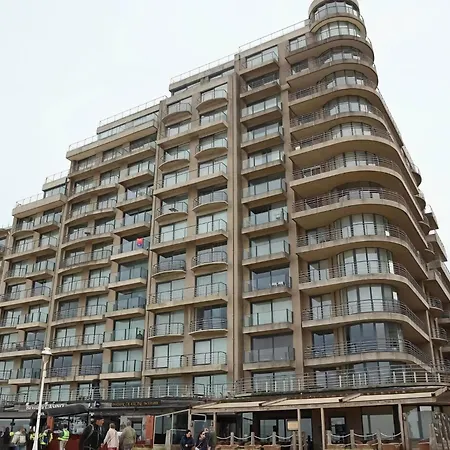 Luxurious With Sea View